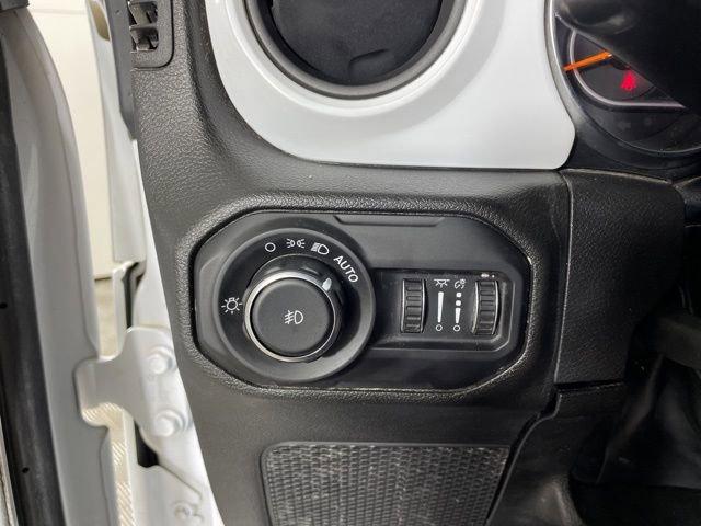 2022 Jeep Wrangler Vehicle Photo in PHOENIX, AZ 85014-3381