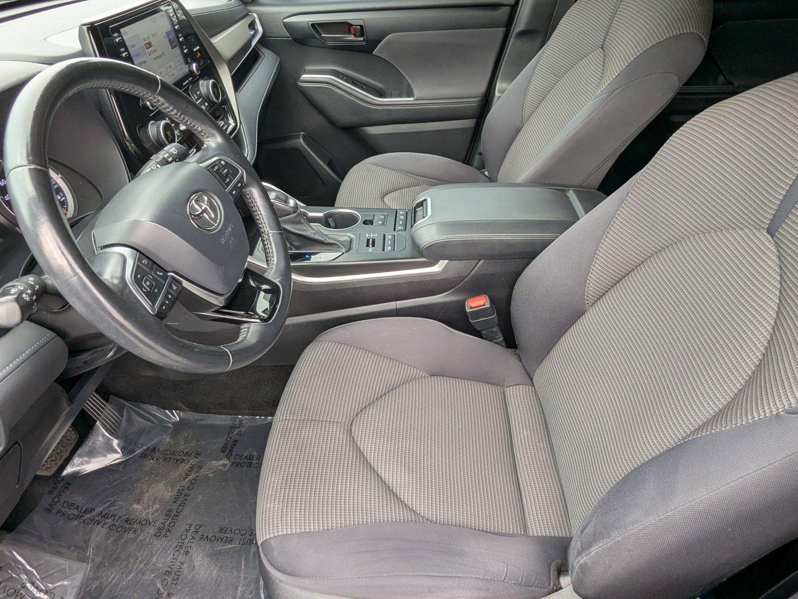 2021 Toyota Highlander Vehicle Photo in Panama City, FL 32401