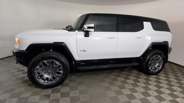 2024 GMC HUMMER EV SUV Vehicle Photo in ALLIANCE, OH 44601-4622