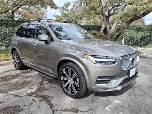 2022 Volvo XC90 Vehicle Photo in San Antonio, TX 78230-1001