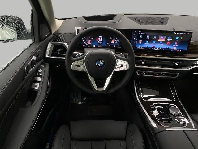 2025 BMW X7 xDrive40i Vehicle Photo in Appleton, WI 54913