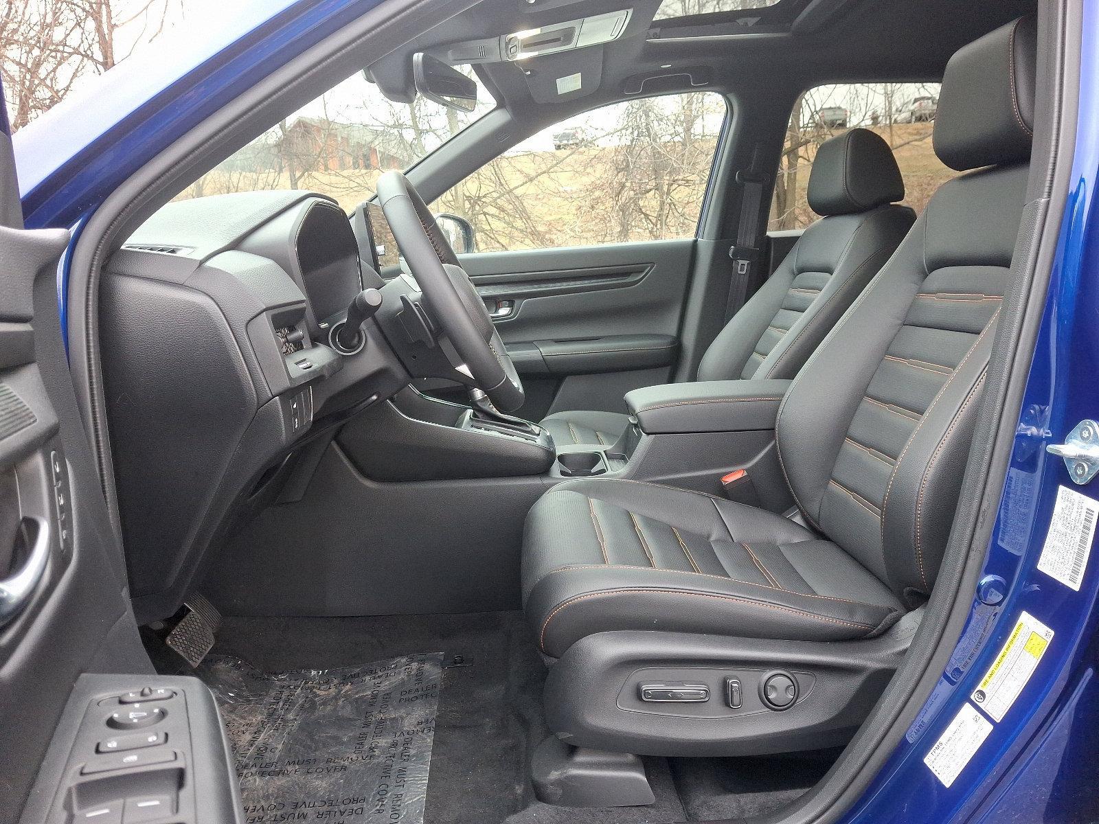 2025 Honda CR-V Hybrid Vehicle Photo in Harrisburg, PA 17111