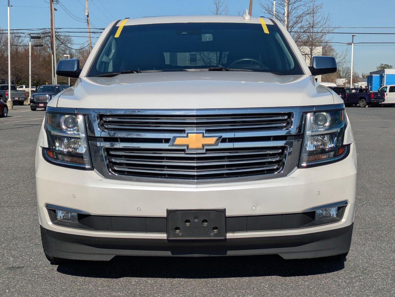 2017 Chevrolet Suburban Vehicle Photo in LAUREL, MD 20707-4697