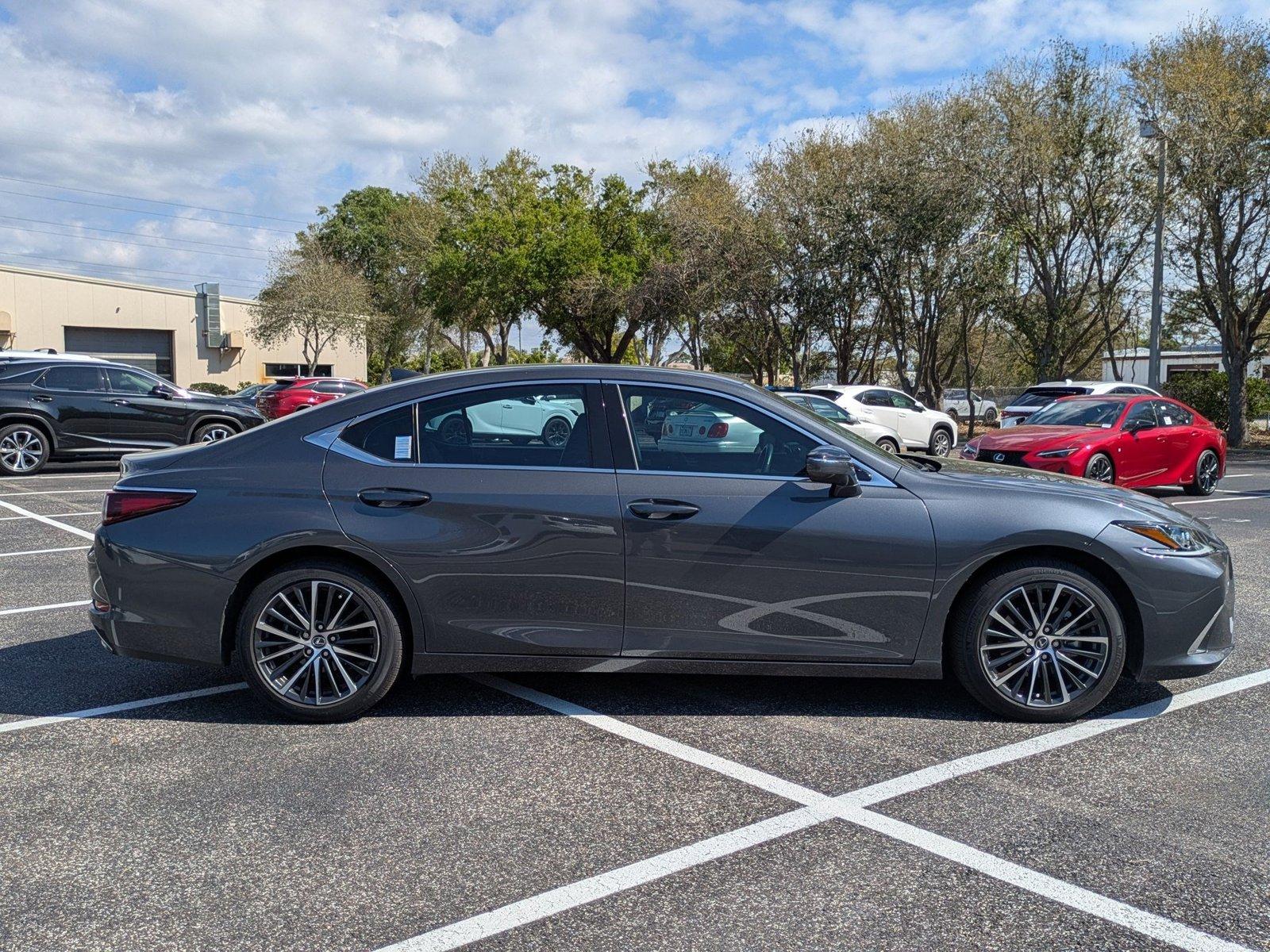 2022 Lexus ES 350 Vehicle Photo in Clearwater, FL 33761