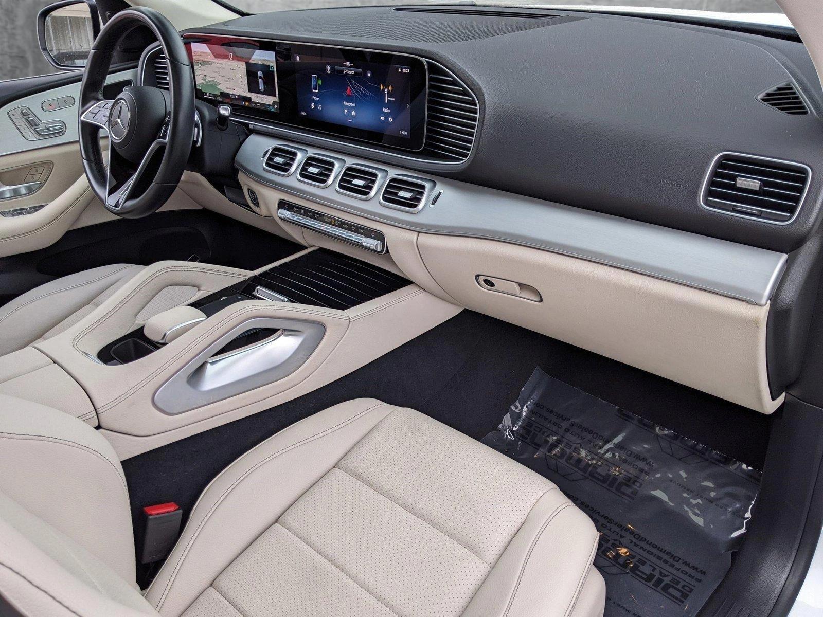 2024 Mercedes-Benz GLE Vehicle Photo in TIMONIUM, MD 21093-2300