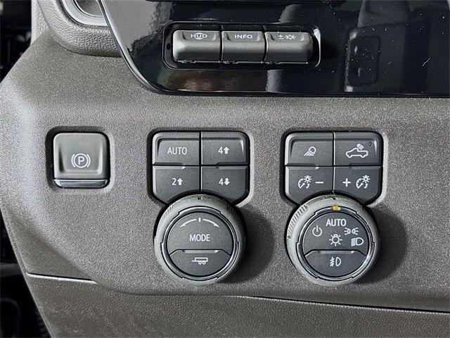 2025 Chevrolet Silverado 1500 Vehicle Photo in PUYALLUP, WA 98371-4149