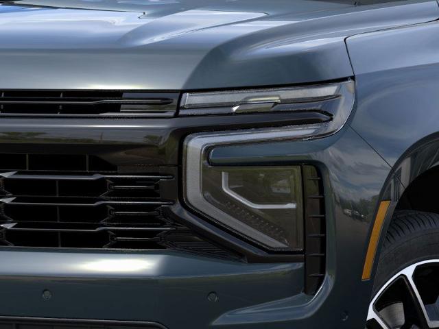 2025 Chevrolet Suburban Vehicle Photo in VALENCIA, CA 91355-1705