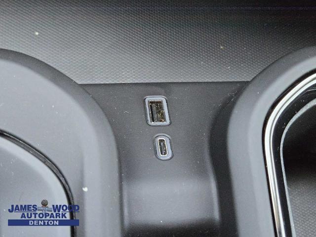 2024 GMC Sierra 1500 Vehicle Photo in DENTON, TX 76210-9321
