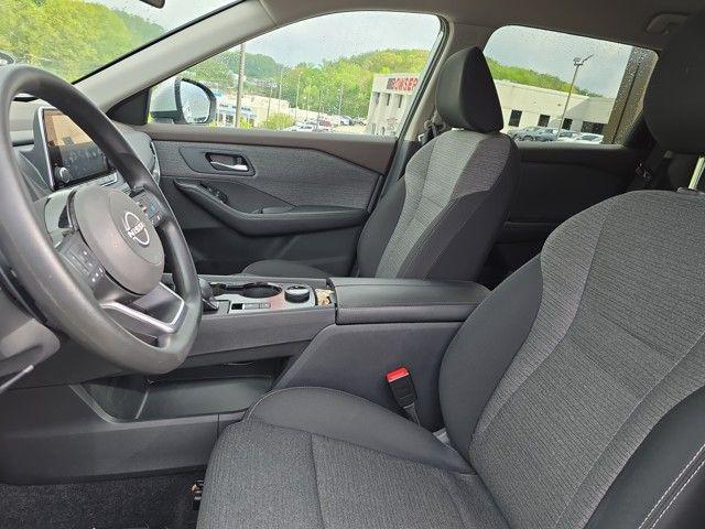 2022 Nissan Rogue Vehicle Photo in Pleasant Hills, PA 15236