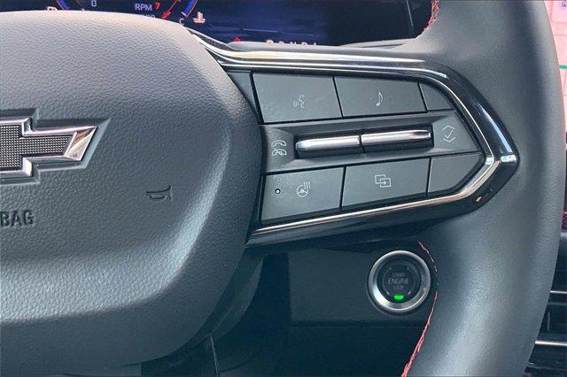 2025 Chevrolet Traverse Vehicle Photo in KANSAS CITY, MO 64114-4502