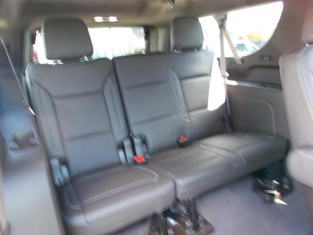 2024 GMC Yukon XL Vehicle Photo in LOWELL, MA 01852-4336