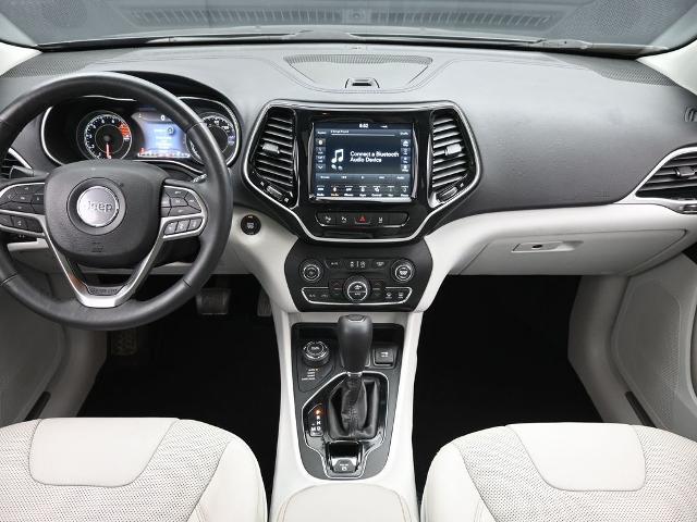 2019 Jeep Cherokee Vehicle Photo in Cedar Rapids, IA 52402