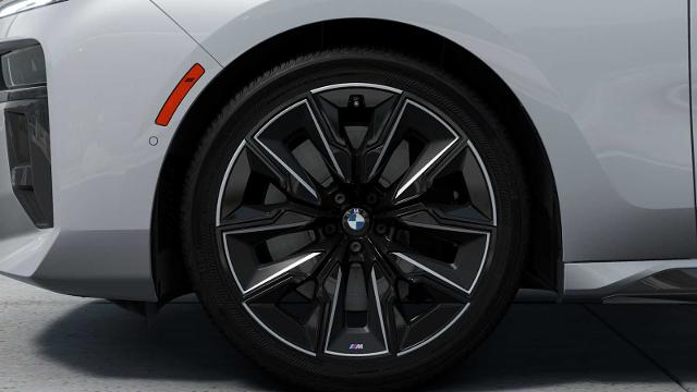 2025 BMW 740i xDrive Vehicle Photo in GRAPEVINE, TX 76051