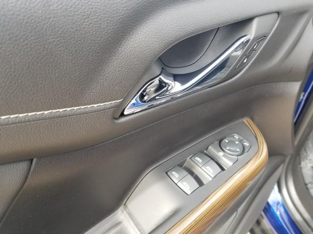 2023 GMC Acadia Vehicle Photo in ELYRIA, OH 44035-6349