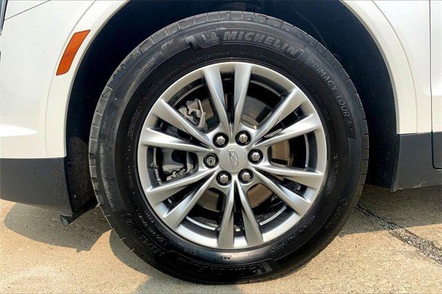 2022 Cadillac XT5 Vehicle Photo in TOPEKA, KS 66609-0000
