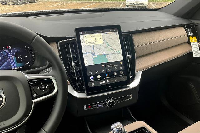 2026 Volvo XC90 Vehicle Photo in Houston, TX 77007