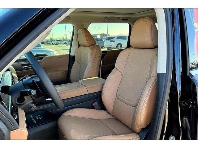 2025 INFINITI QX80 Vehicle Photo in San Antonio, TX 78230