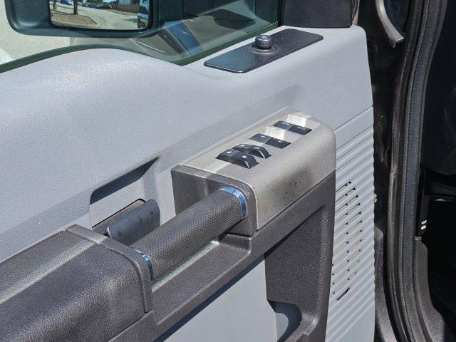 2016 Ford Super Duty F-250 SRW Vehicle Photo in San Antonio, TX 78230