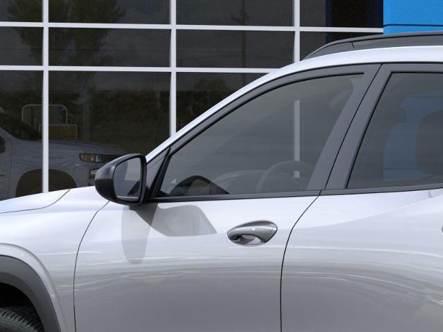 2025 Chevrolet Trax Vehicle Photo in Roslyn, NY 11576