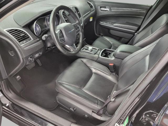 2020 Chrysler 300 Vehicle Photo in Neenah, WI 54956