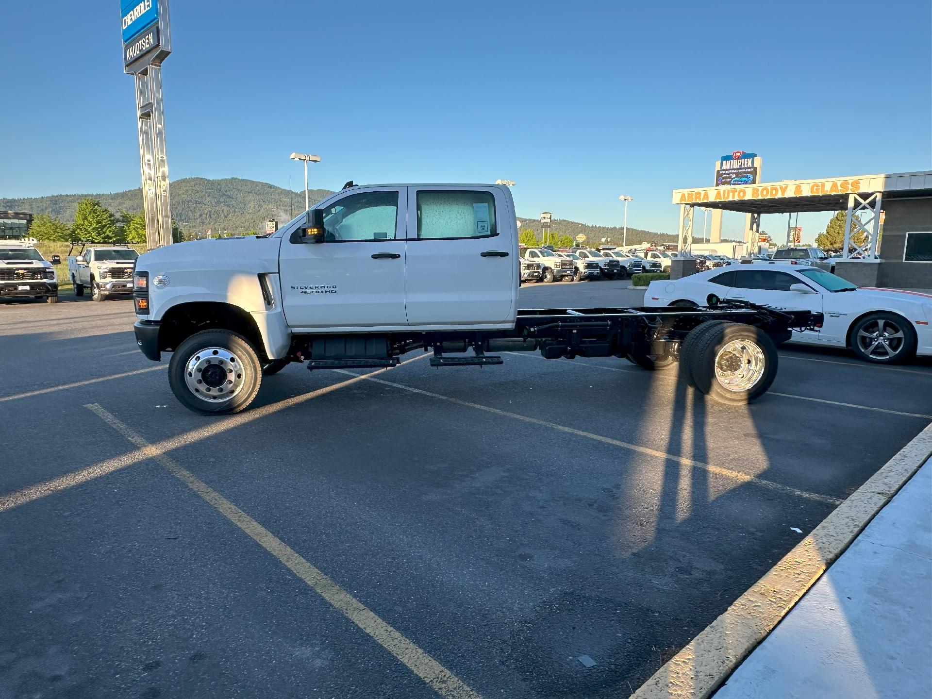 2024 Chevrolet Silverado 4500 HD Vehicle Photo in POST FALLS, ID 83854-5365