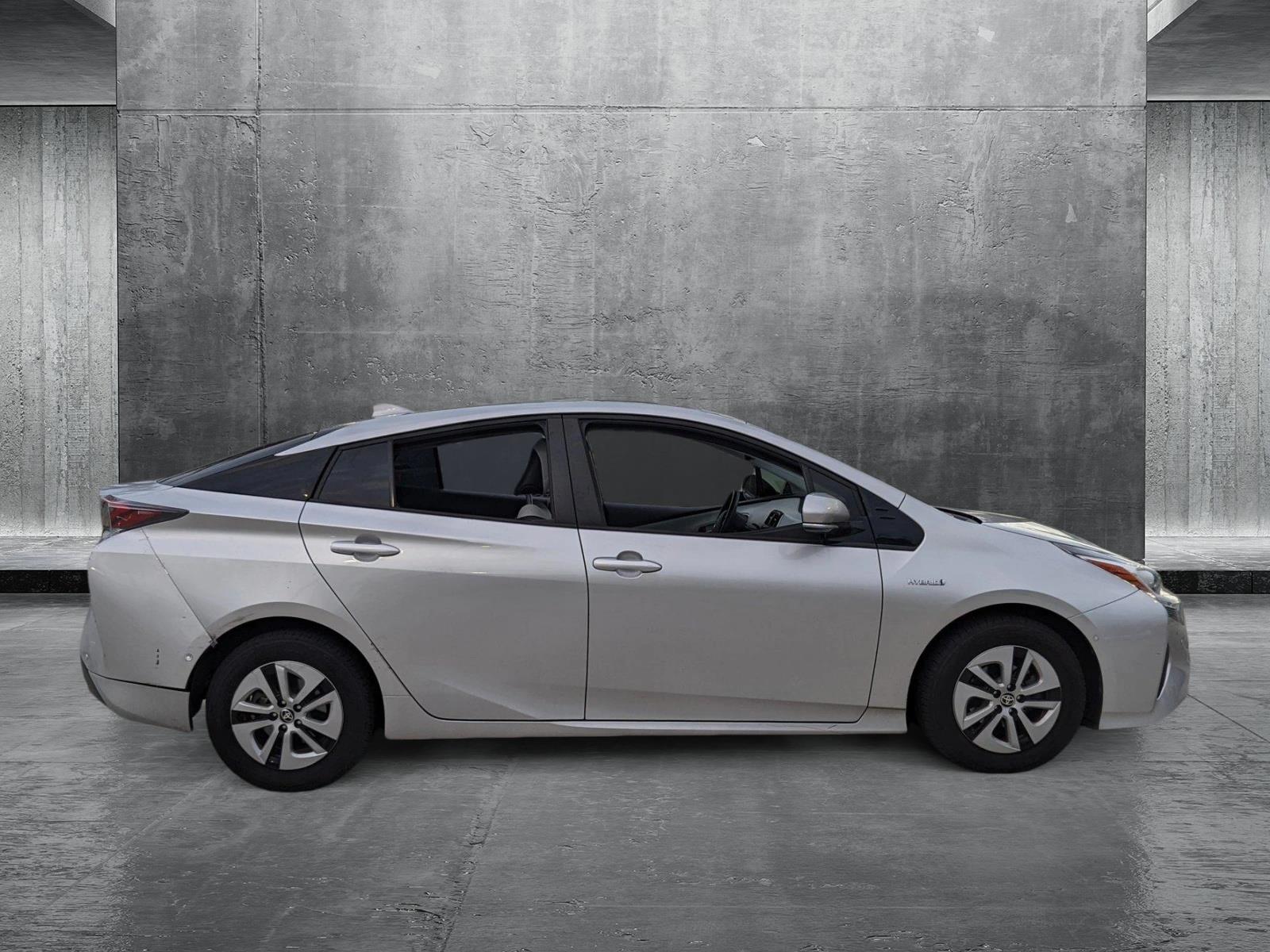 2017 Toyota Prius Vehicle Photo in Davie, FL 33331