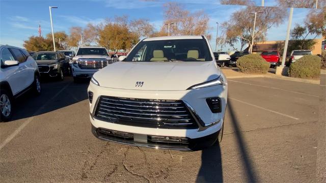 2025 Buick Enclave Vehicle Photo in GOODYEAR, AZ 85338-1310