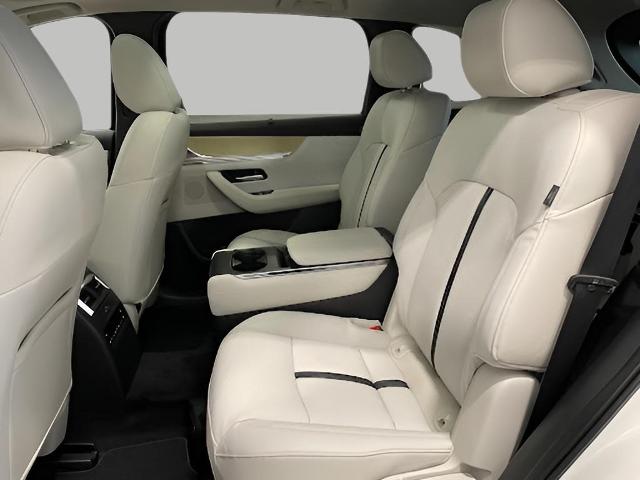 2025 Mazda CX-90 Vehicle Photo in Green Bay, WI 54304