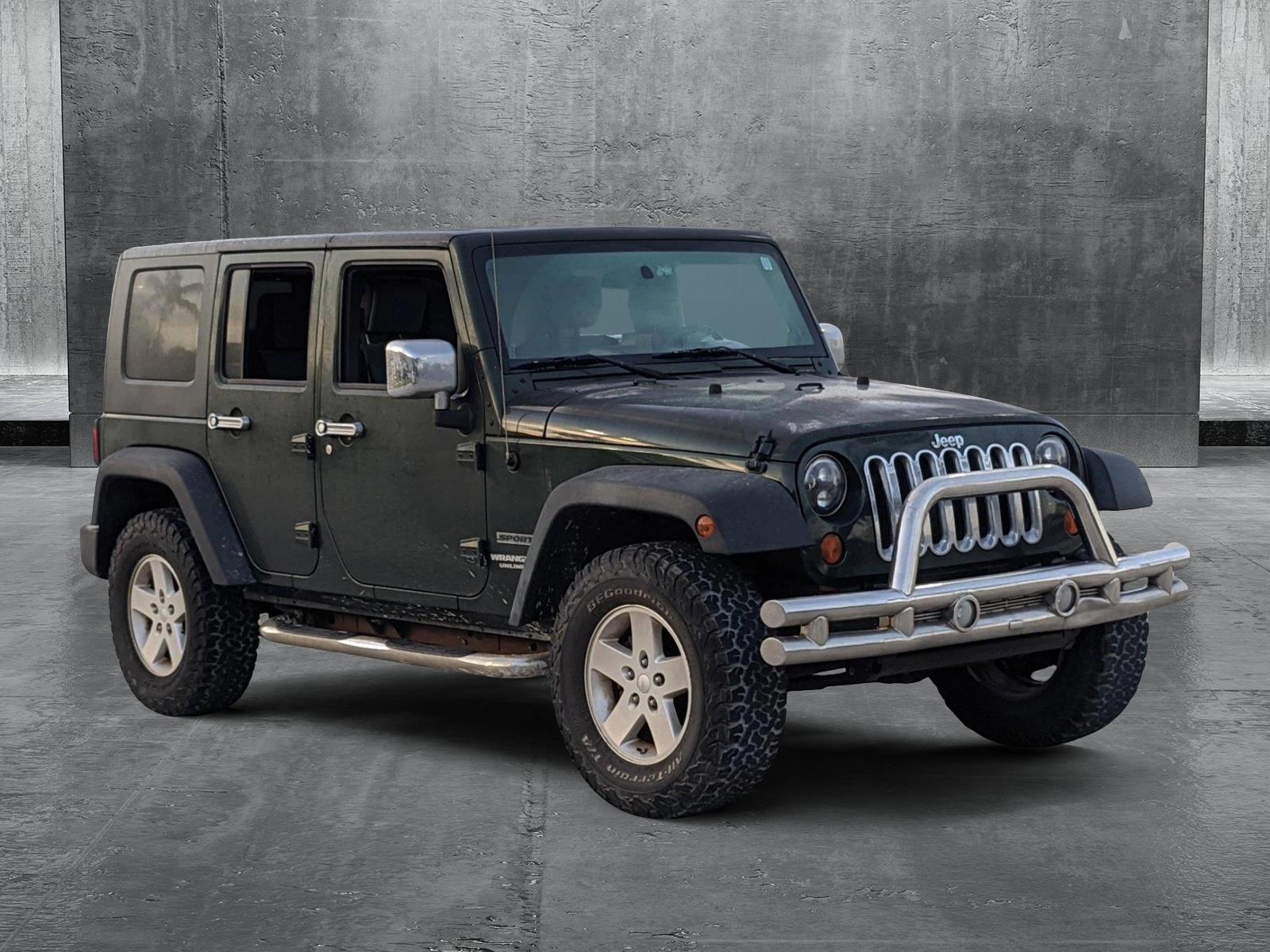 2010 Jeep Wrangler Unlimited Vehicle Photo in Davie, FL 33331