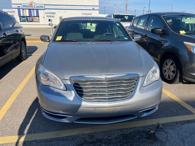 Used 2014 Chrysler 200 LX with VIN 1C3CCBAB5EN206512 for sale in Saint Louis, MO