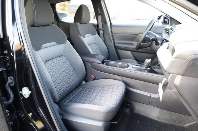 2025 Nissan Kicks Vehicle Photo in Ballwin, MO 63011