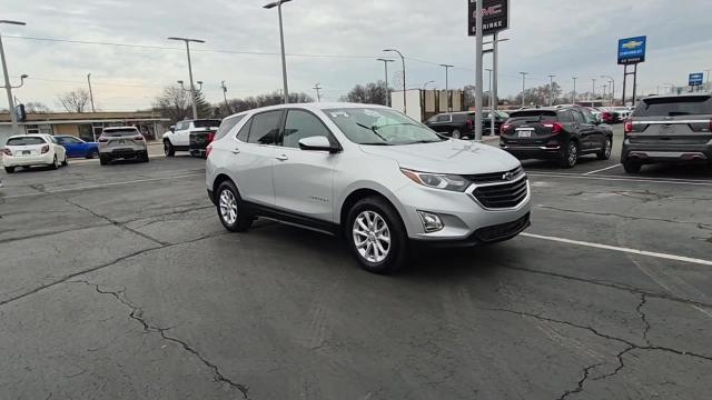 Used 2020 Chevrolet Equinox LT with VIN 3GNAXJEVXLS521175 for sale in Center Line, MI