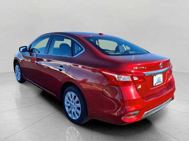 2016 Nissan Sentra Vehicle Photo in Oshkosh, WI 54904