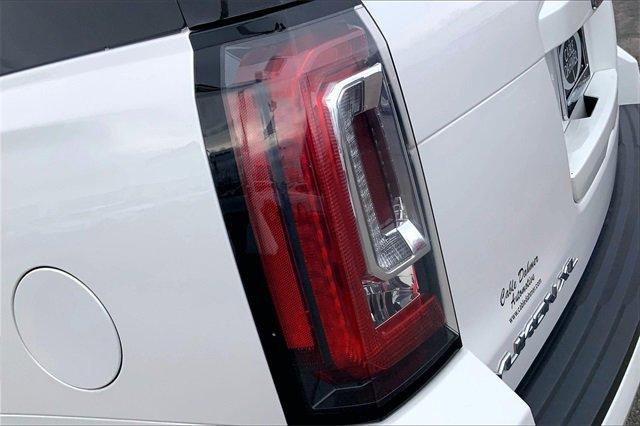 2020 GMC Yukon XL Vehicle Photo in INDEPENDENCE, MO 64055-1377