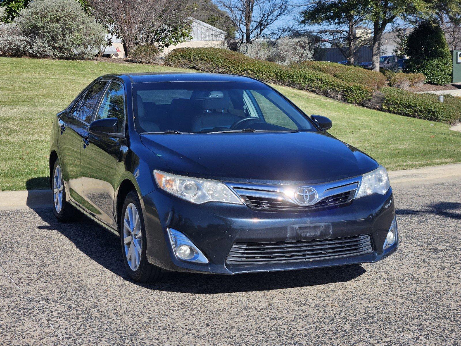 2012 Toyota Camry Vehicle Photo in FORT WORTH, TX 76132