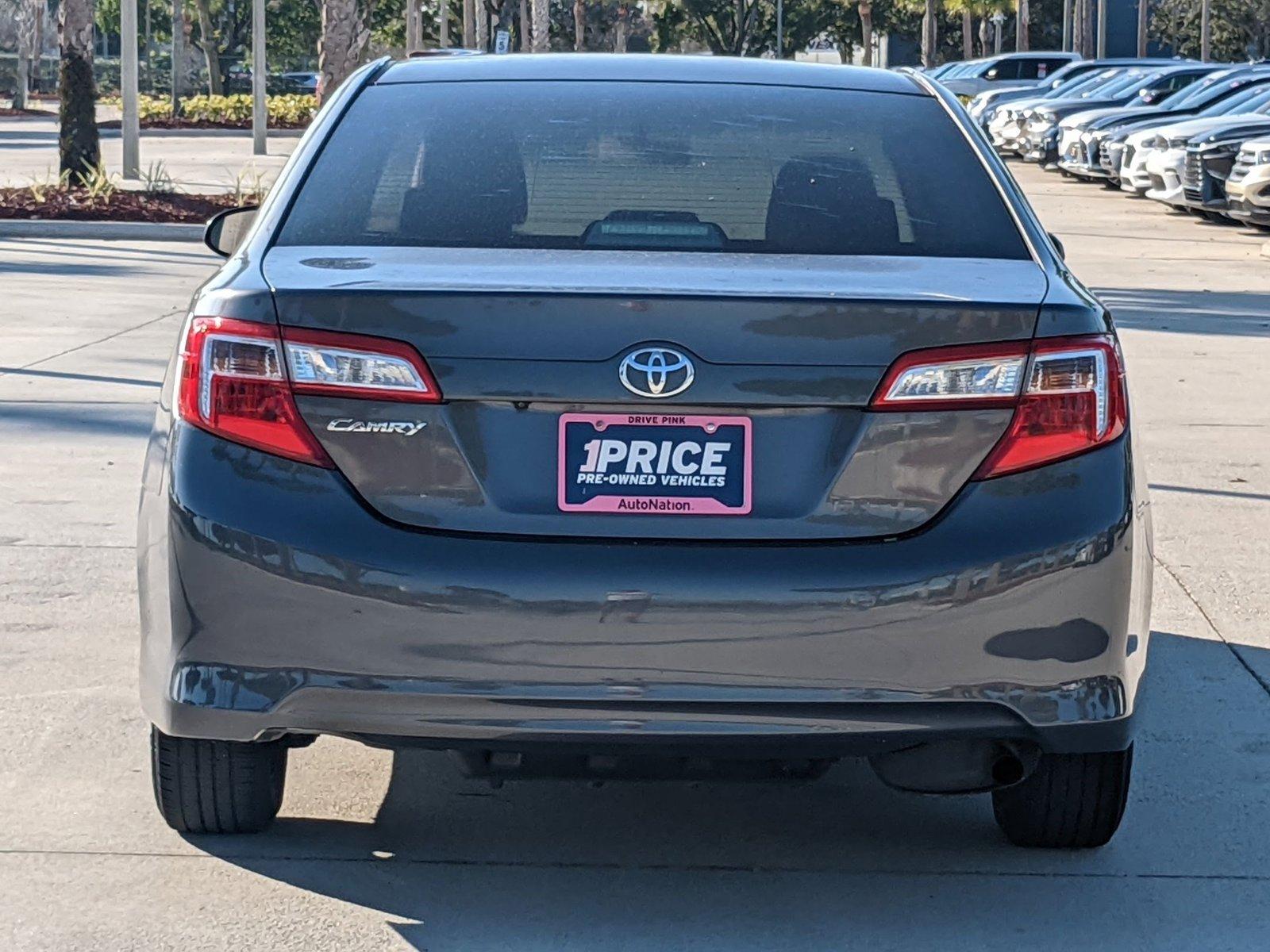 2014 Toyota Camry Vehicle Photo in Davie, FL 33331