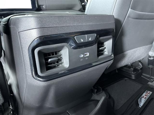 2024 GMC Sierra 1500 Vehicle Photo in GILBERT, AZ 85297-0402