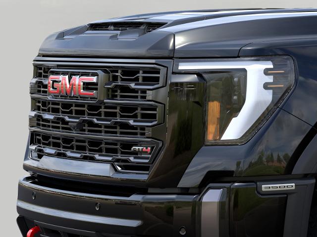 2025 GMC Sierra 3500 HD Vehicle Photo in GREEN BAY, WI 54303-3330