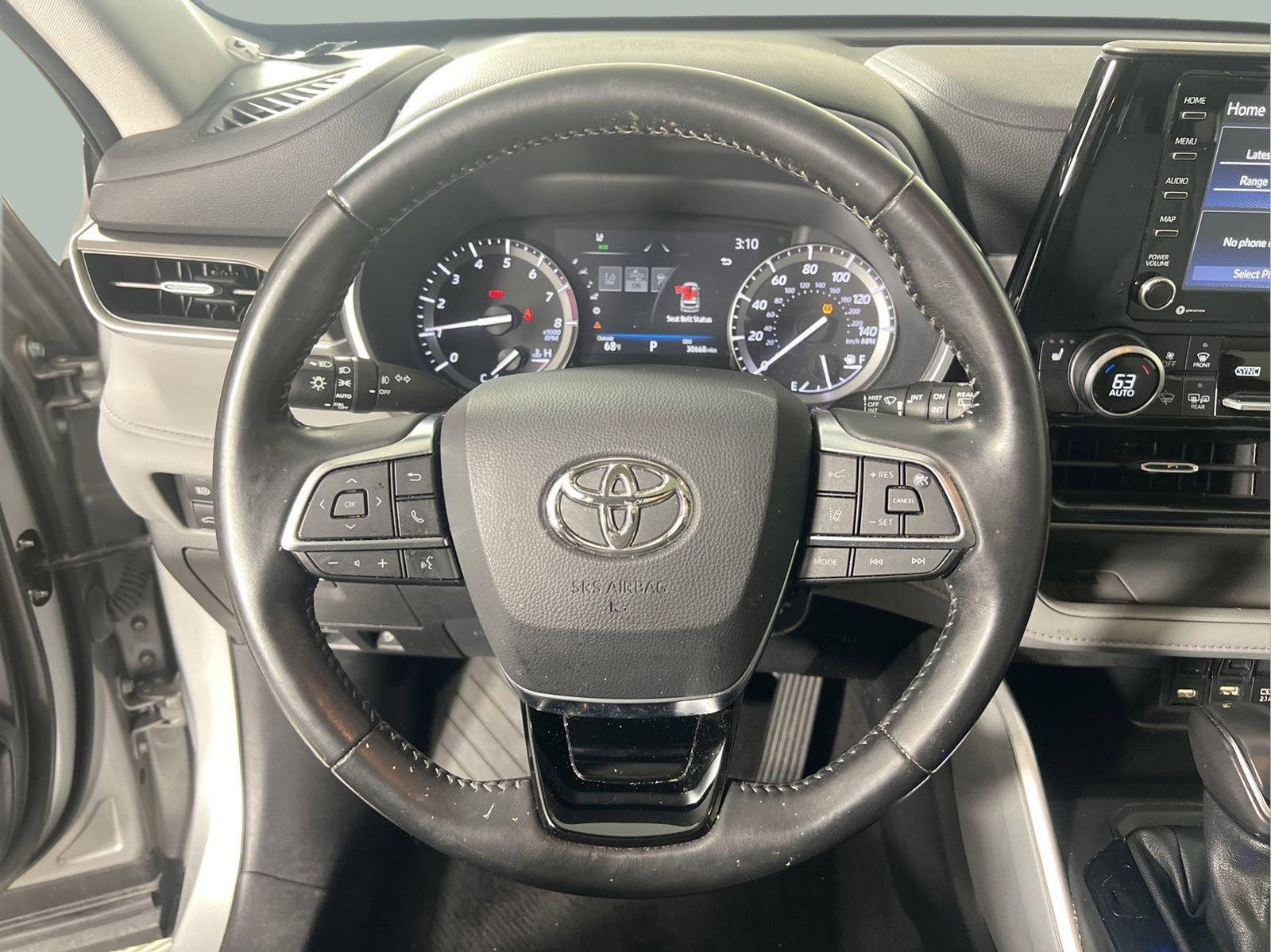 2021 Toyota Highlander Vehicle Photo in GEORGETOWN, TX 78626-7508