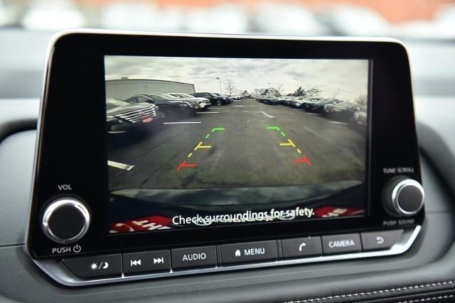 2025 Nissan Rogue Vehicle Photo in Ballwin, MO 63011