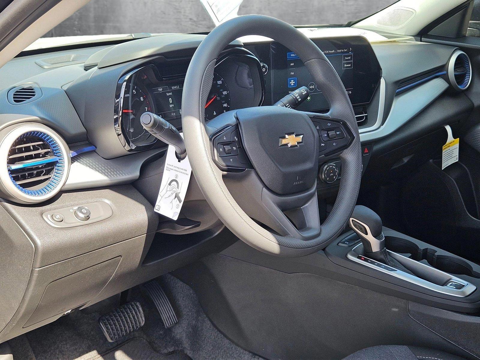 2025 Chevrolet Trax Vehicle Photo in AUSTIN, TX 78759-4154