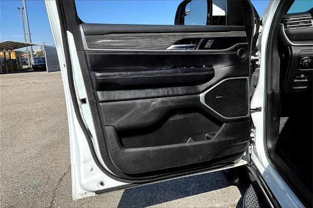 2022 Jeep Wagoneer Vehicle Photo in Tulsa, OK 74145