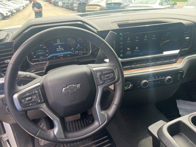 2023 Chevrolet Silverado 1500 Vehicle Photo in MILFORD, OH 45150-1684