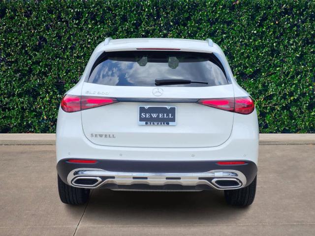 2025 Mercedes-Benz GLC Vehicle Photo in HOUSTON, TX 77079