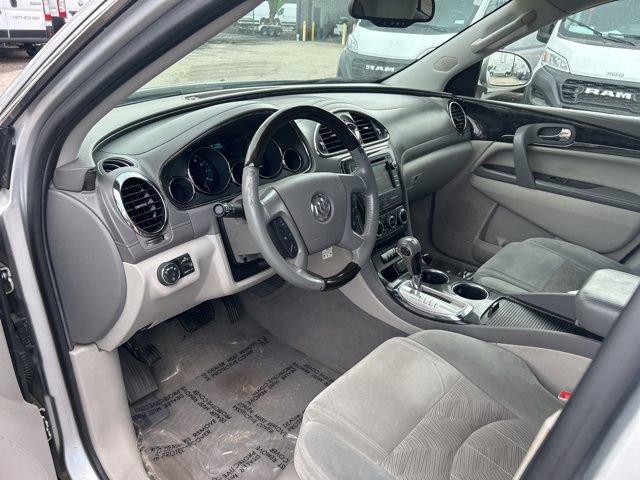 2015 Buick Enclave Vehicle Photo in MEDINA, OH 44256-9631