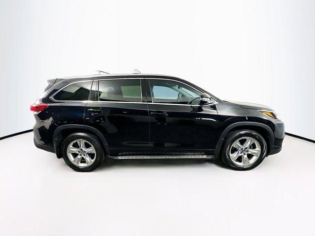 2018 Toyota Highlander Vehicle Photo in Flemington, NJ 08822