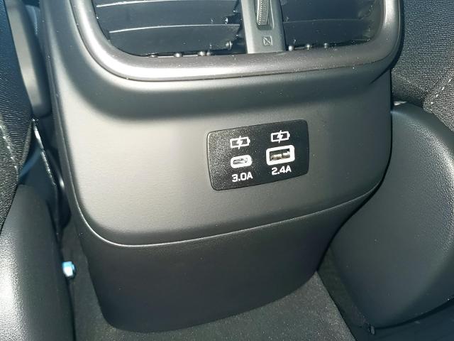 2025 Subaru Outback Vehicle Photo in Green Bay, WI 54304