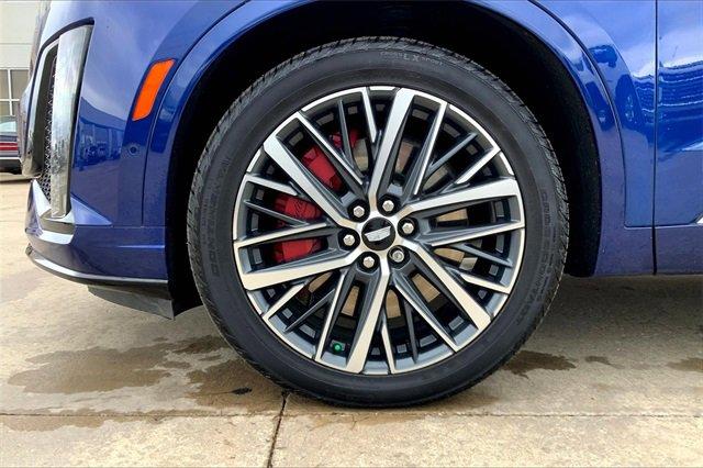 2023 Cadillac XT6 Vehicle Photo in TOPEKA, KS 66609-0000
