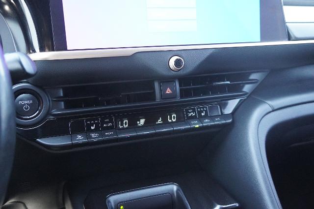 2024 Toyota Crown Vehicle Photo in Riverdale, UT 84405