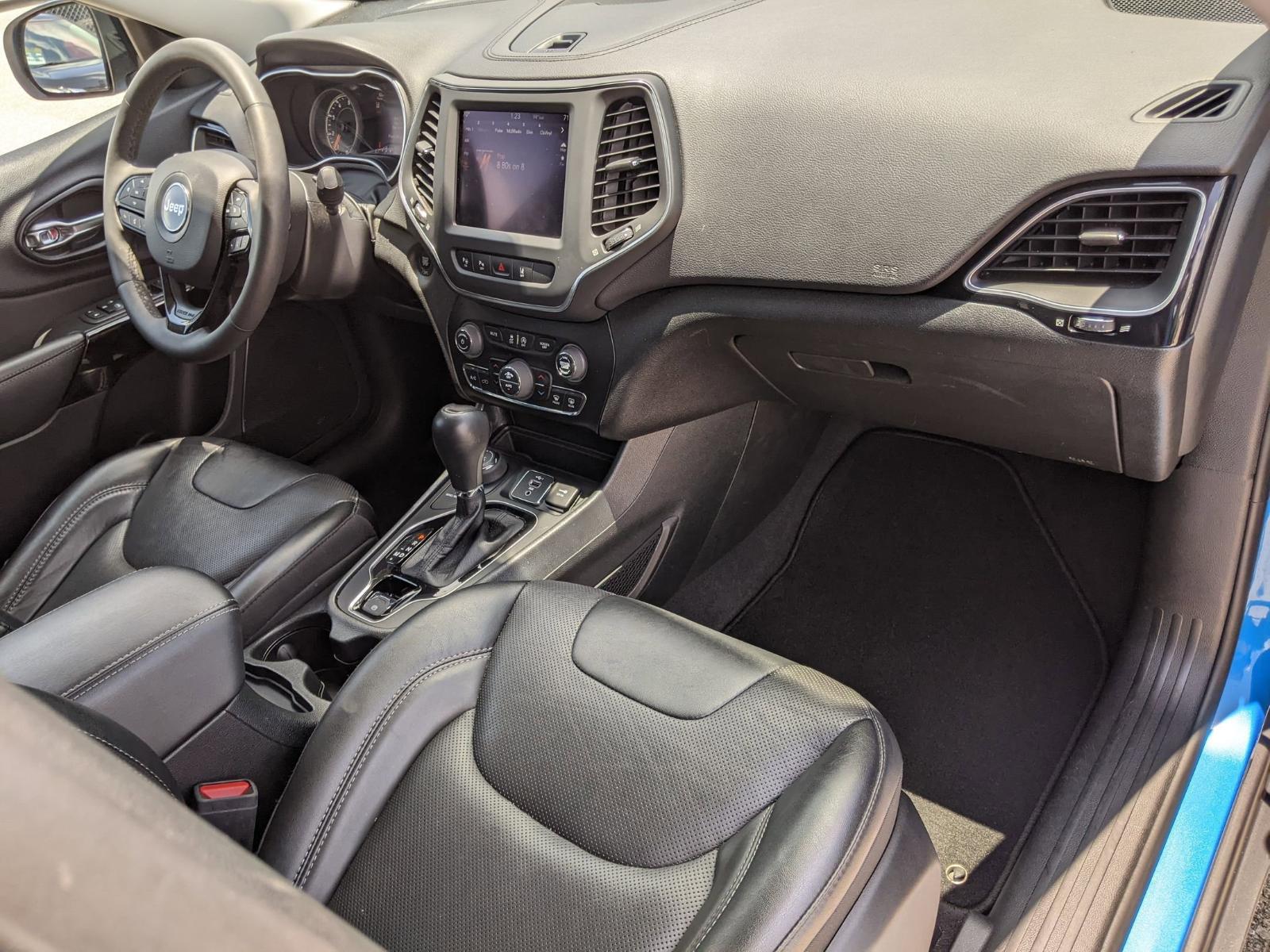 2023 Jeep Cherokee Vehicle Photo in Seguin, TX 78155